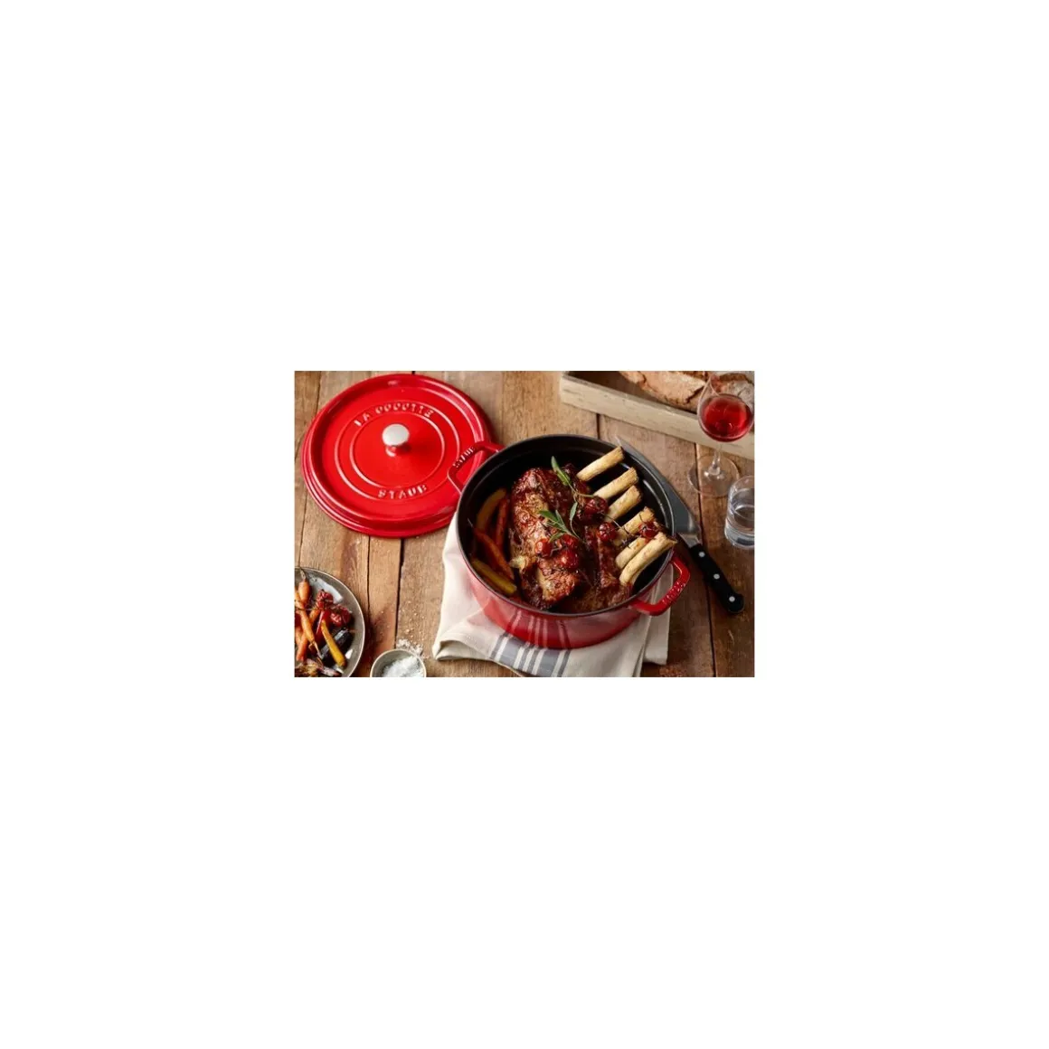 Cocotte fonte cerise Staub ø 30 cm